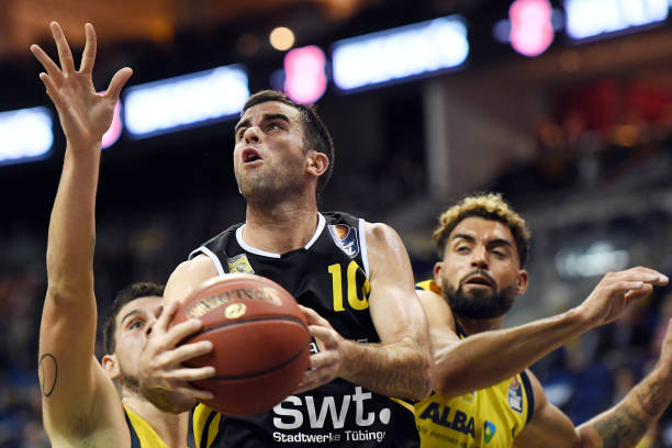 选手通过精 选手通过精