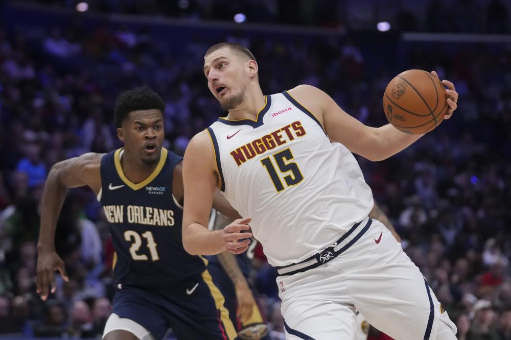 一位来自贫 一位来自贫