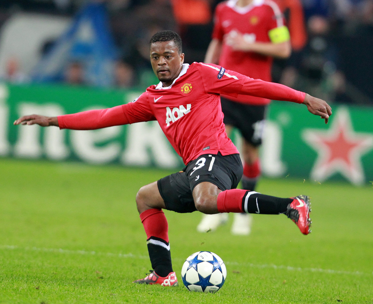 业贡献力量 业贡献力量